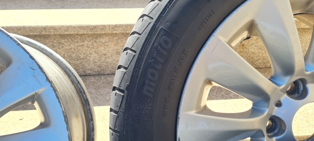 Vedo quatro jantes  Bmw r16