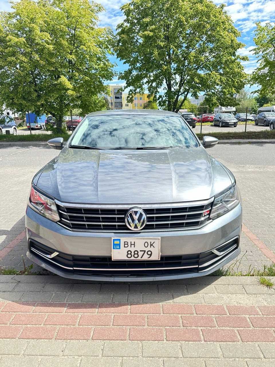 Продам Volkswagen Passat B8 2016 р.