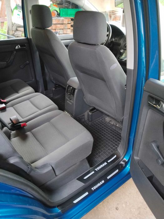 Продам Volkswagen Touran 2004 1,9D