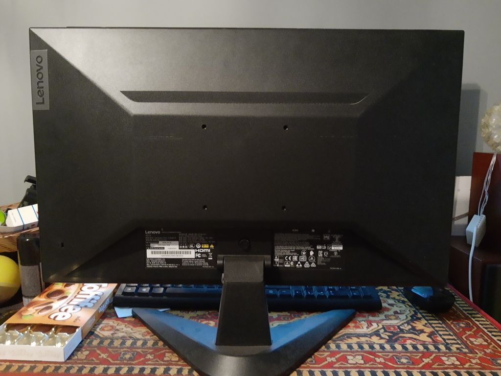 Monitor Lenovo g24