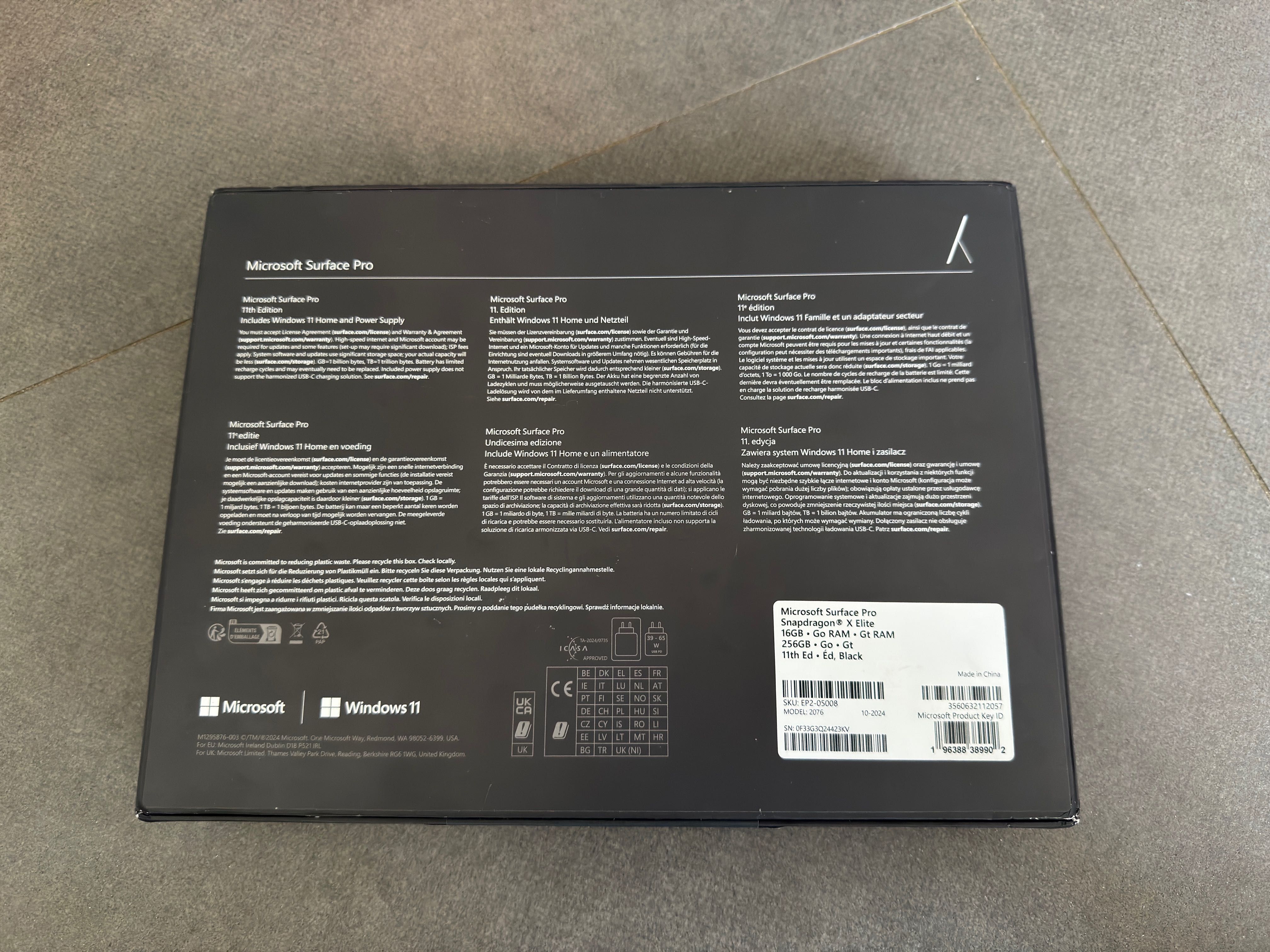 Microsoft Surface Pro 11 13" Snapdragon X Elite 16/256GB Czarny