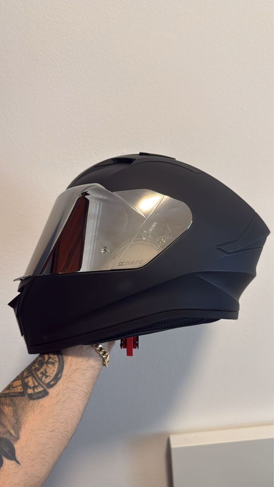Capacete SMK como novo