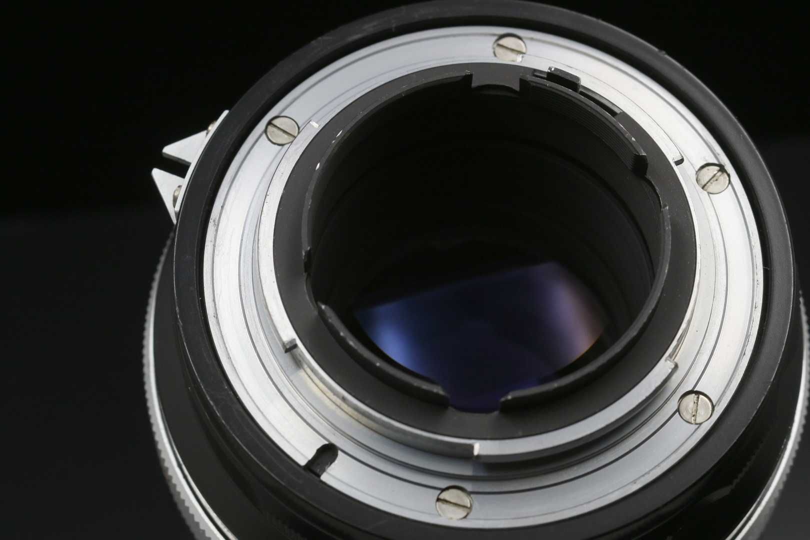 Nikkor-Q Auto 135mm F2.8 Nippon Kogaku Non-Ai