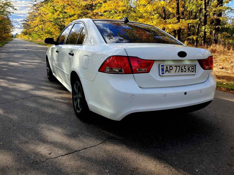 Продам KIA magentis автомат 2л
