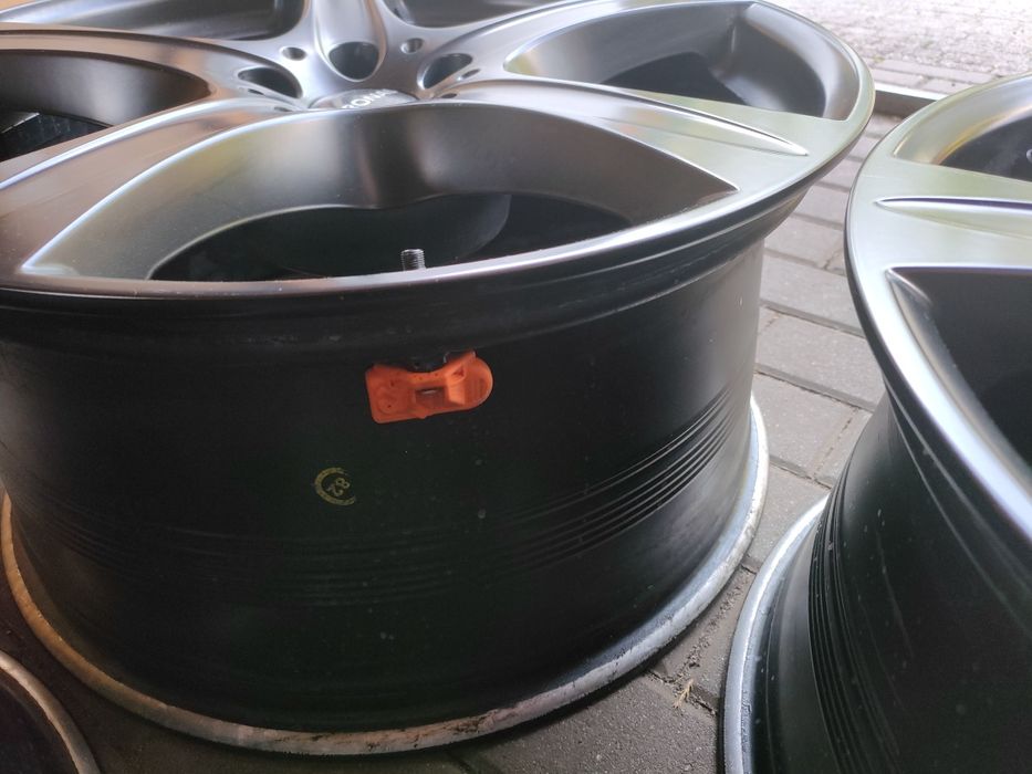 Felgi aluminiowe 20" 5x112 ET30 Ronal R55 Trend Black Audi Mercedes