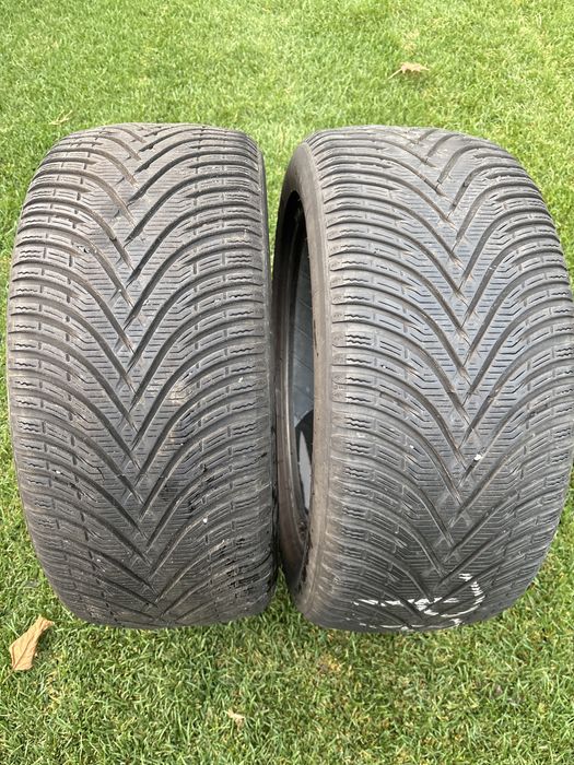 2x opona BFGoodrich zima 235/45R17