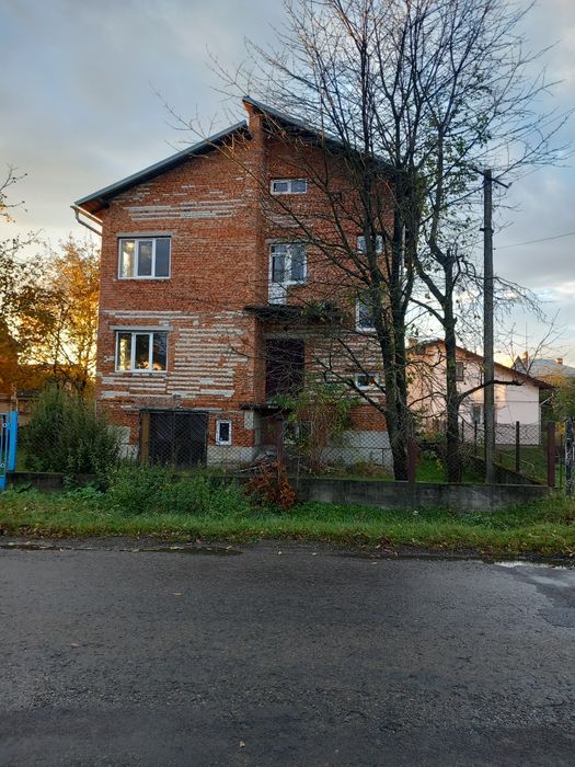 Будинок новобудова