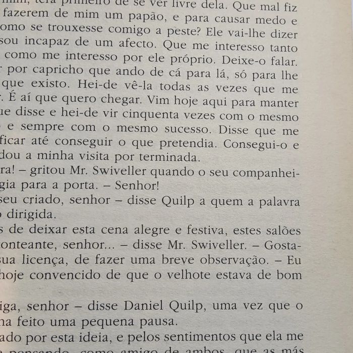 A loja de Antiguidades de Charles Dickens (II tomos)