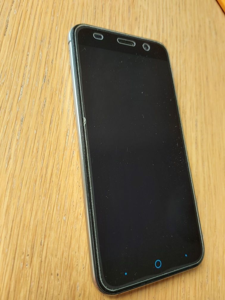 Telefon ZTE blade