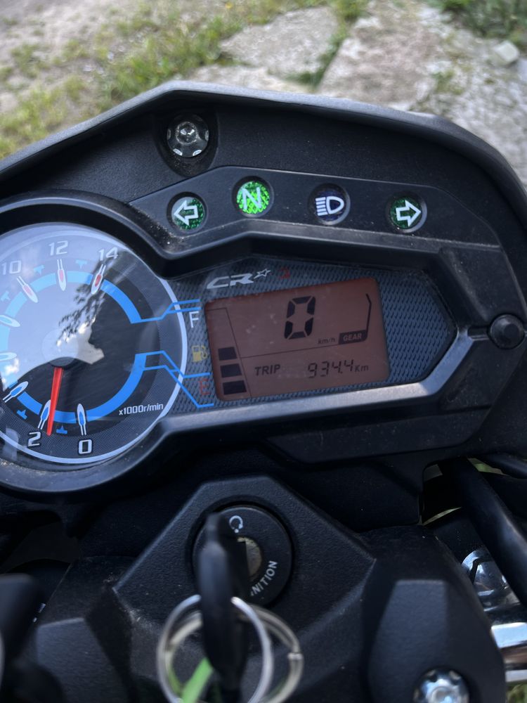Мотоцикл Loncin CR4