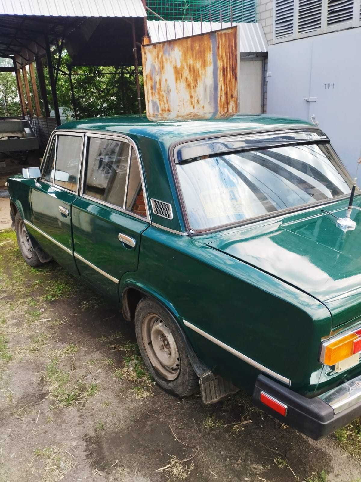 Автомобиль ВАЗ 21013