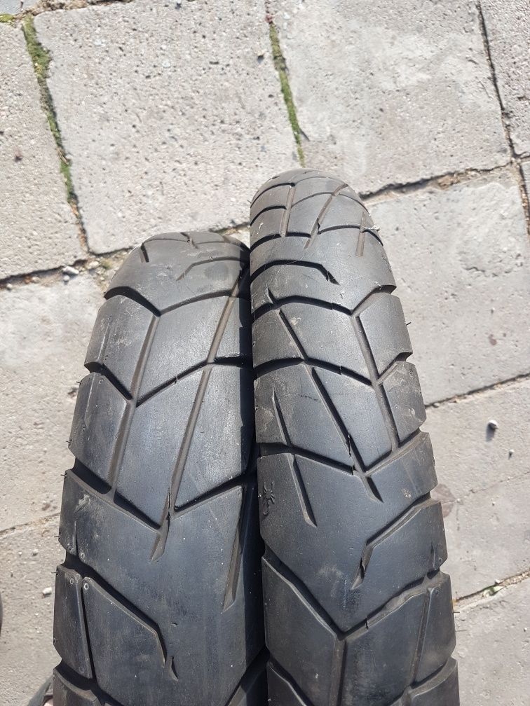 Pirelli scorpion trail 90/90/21  130/80/17cali