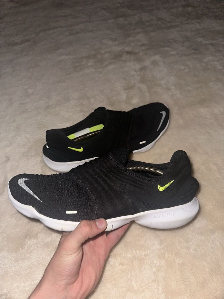 Бігові кросівки Nike Free Run Flyknit 3.0