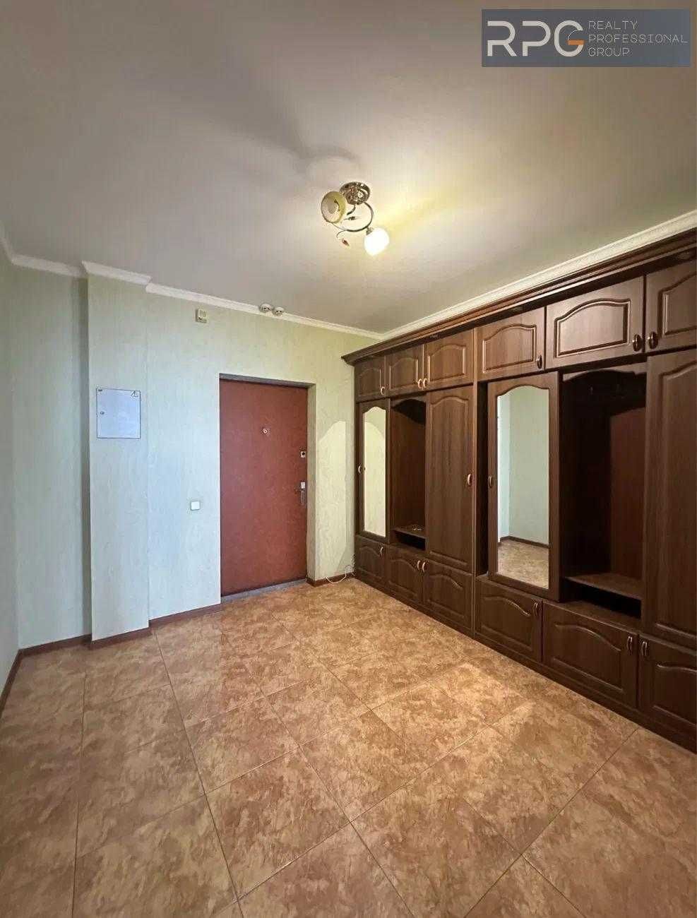 Продаж 1к квартири в ЖК Адмирал, на Академмістечку біля озера.