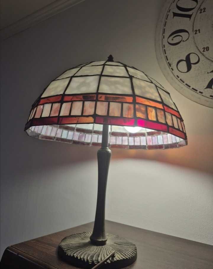 Lampa witrażowa w stylu Tiffany vintage