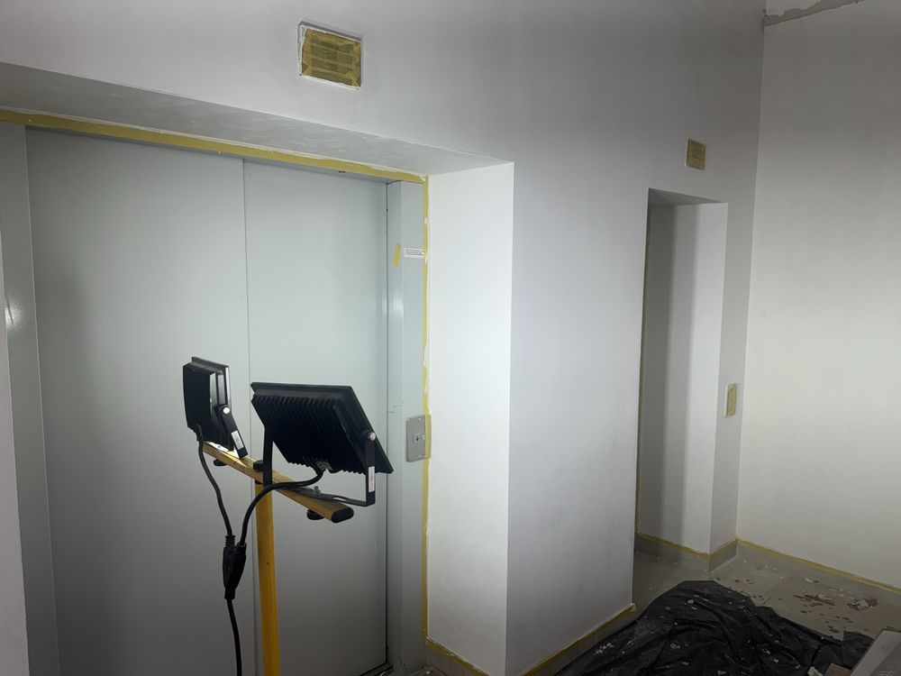 Продааж комерційного приміщення в Центрі міста