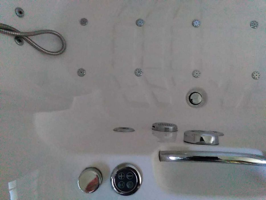Banheira de hidromassagem