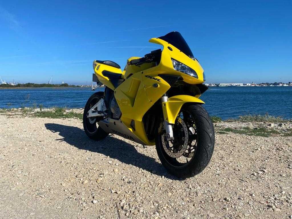 Honda CBR 600 RR