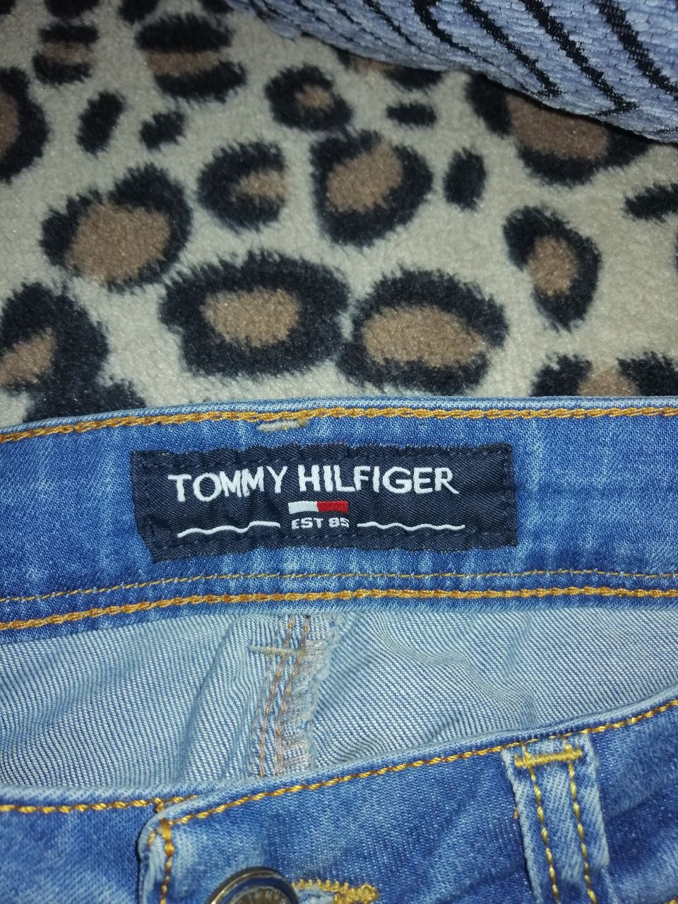 Spodnie damskie Tommy Hilfiger rozmiar 31 32