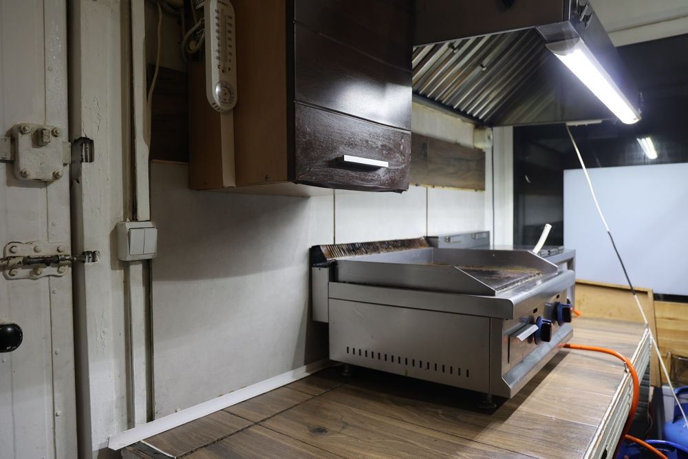 Lokal gastronomiczny po generalnym remoncie + pełne