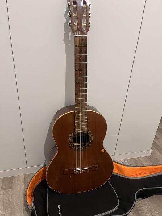 Guitarra artesanal francisco bros .