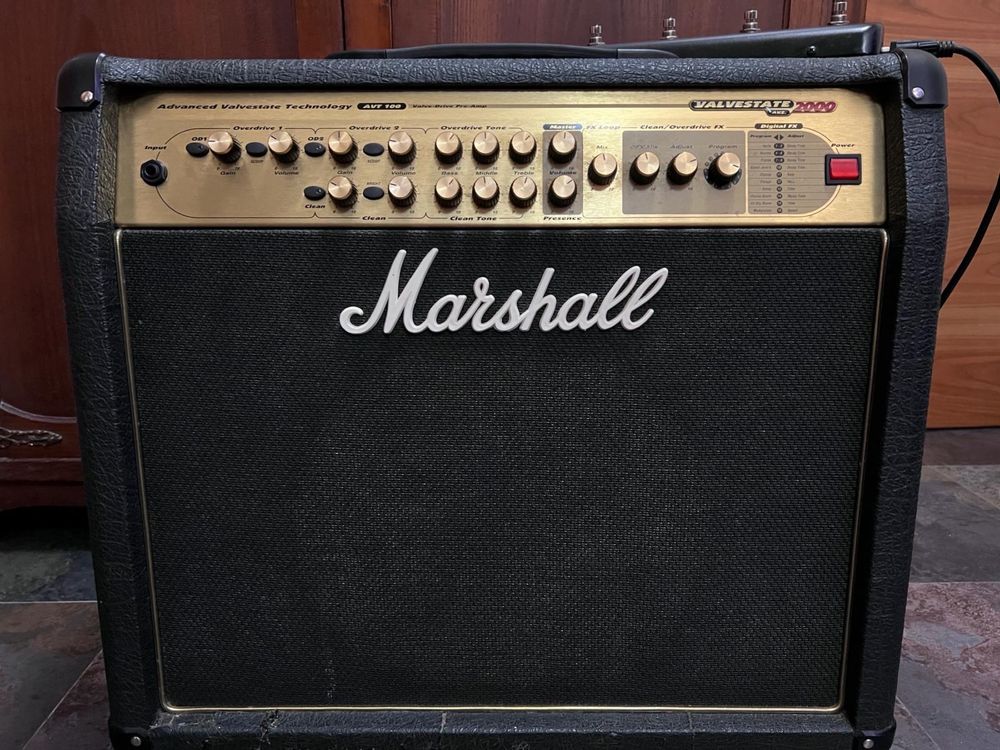 Combo Marshall Valvestate 2000 AVT100