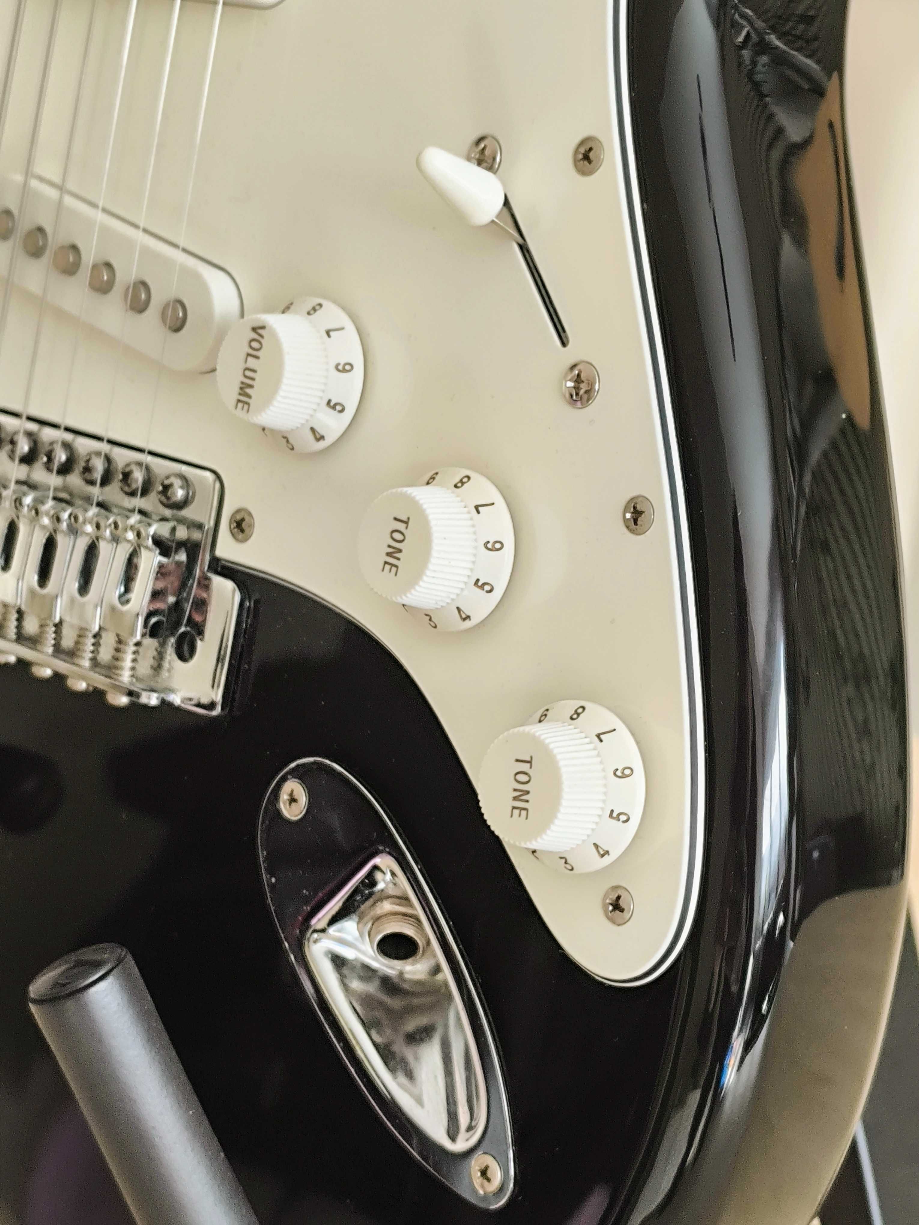 Fender Stratocaster USA 1999 + oryginalny case
