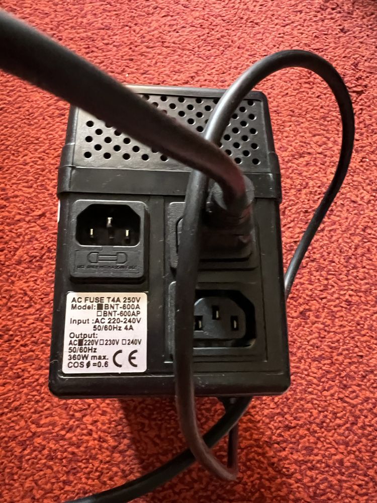 Продаю ДБЖ Powercom BNT-600AP