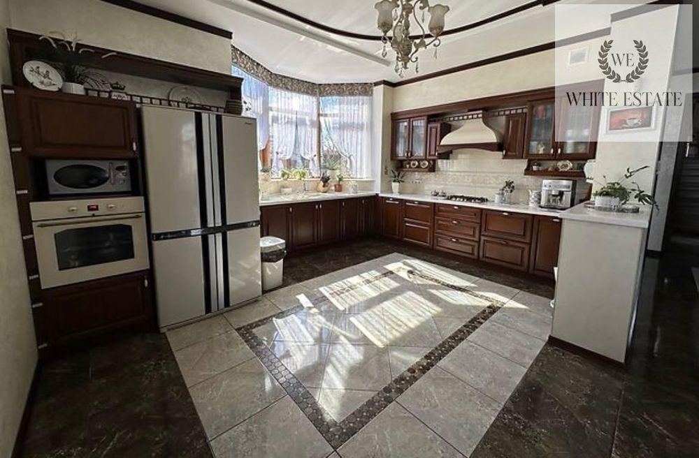 Продаж в с.Петриків