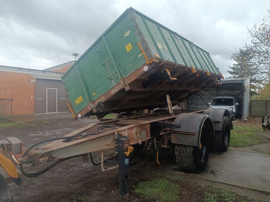 Przyczepa Schmitz trzy stronny wywrot z Niemiec