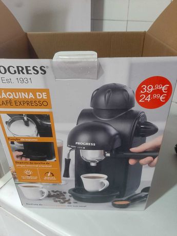 Máquina de café expresso Nova