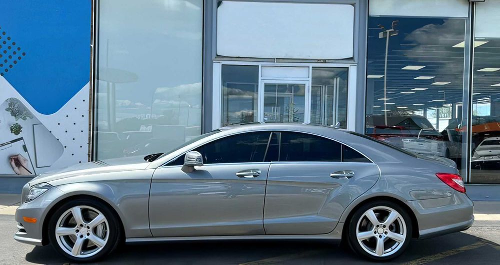 Mercedes-Benz CLS      2013