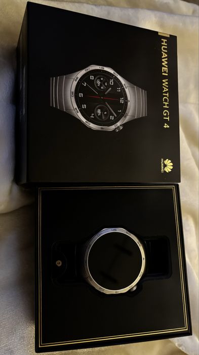 Smartwatch Huawei Watch GT 4 srebrny stalowa branzoleta