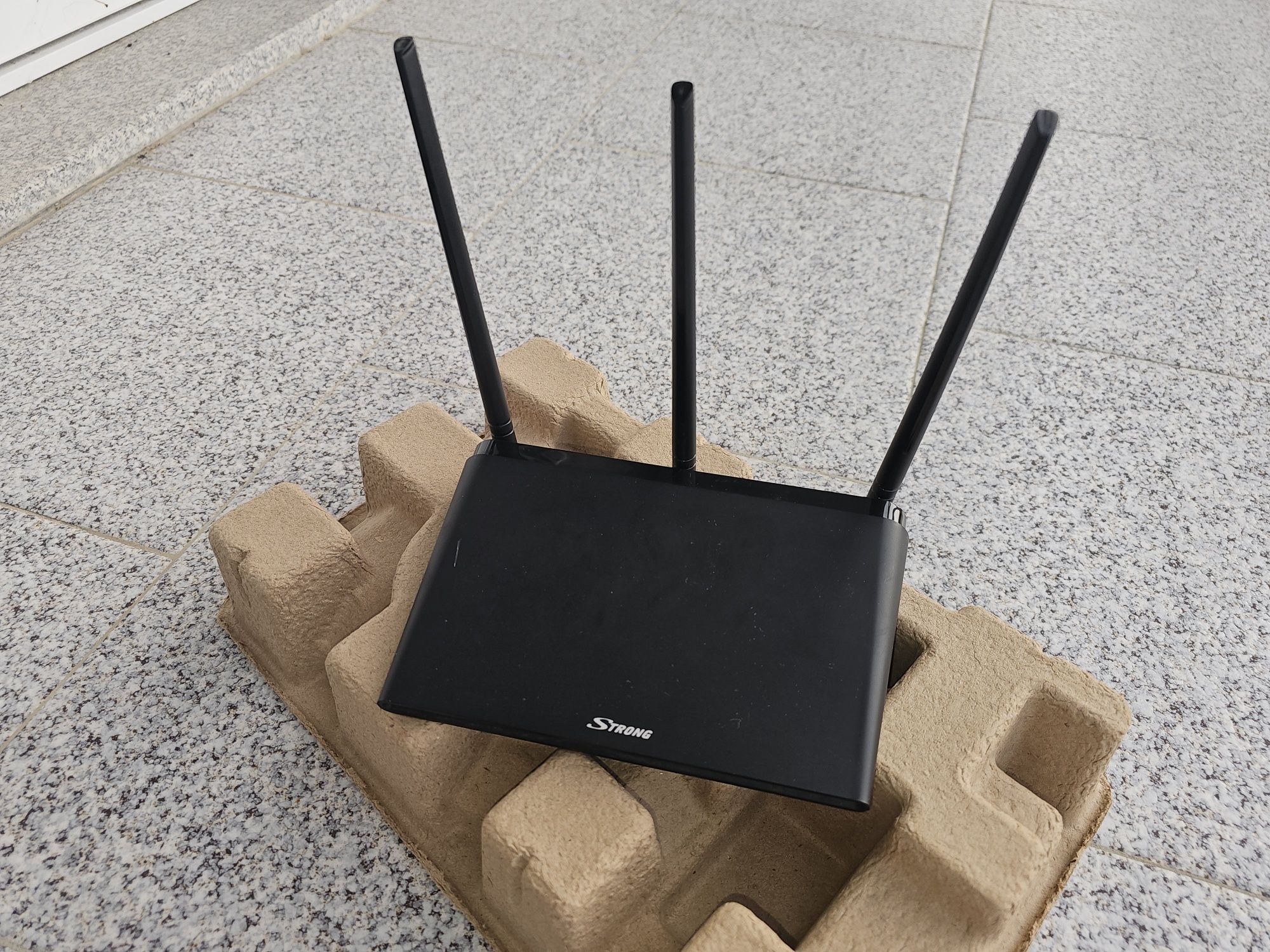 Strong Dual Band 750
