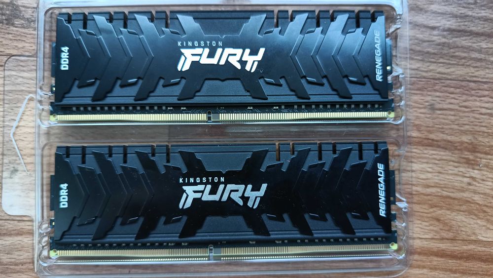 Оперативна пам'ять Kingston fury renegade ddr4 3600mhz 32gb kit 2x16gb