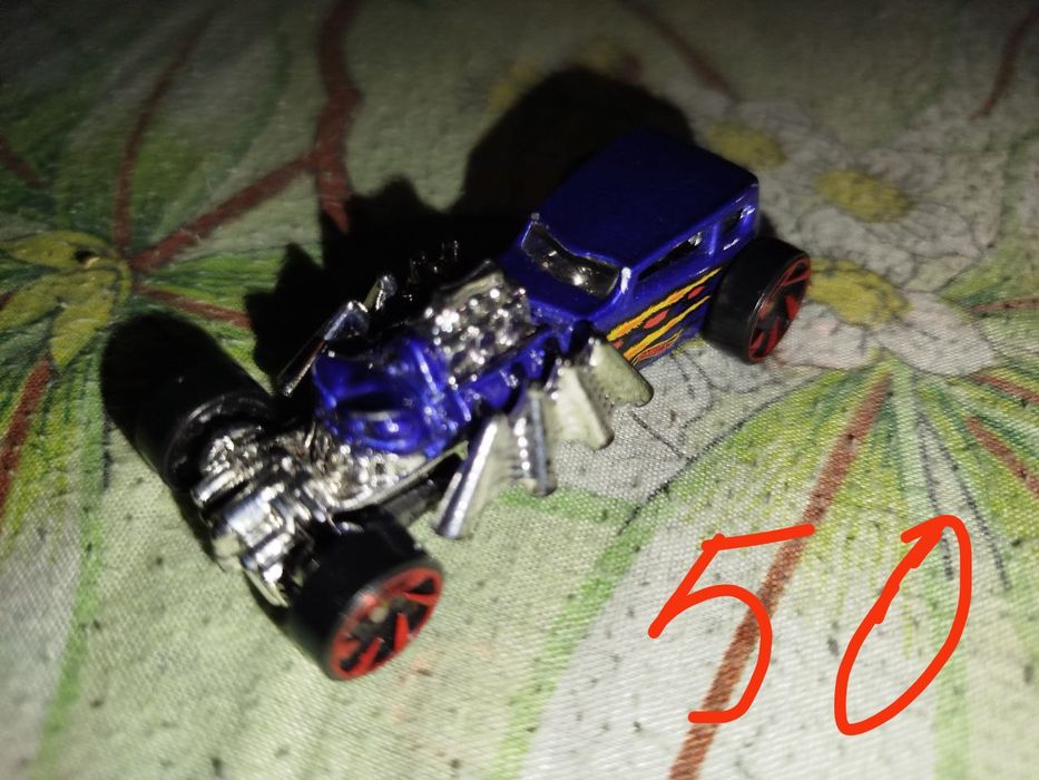 Marvel. Бетмен, Мегатрон, оптимус, хаунд.