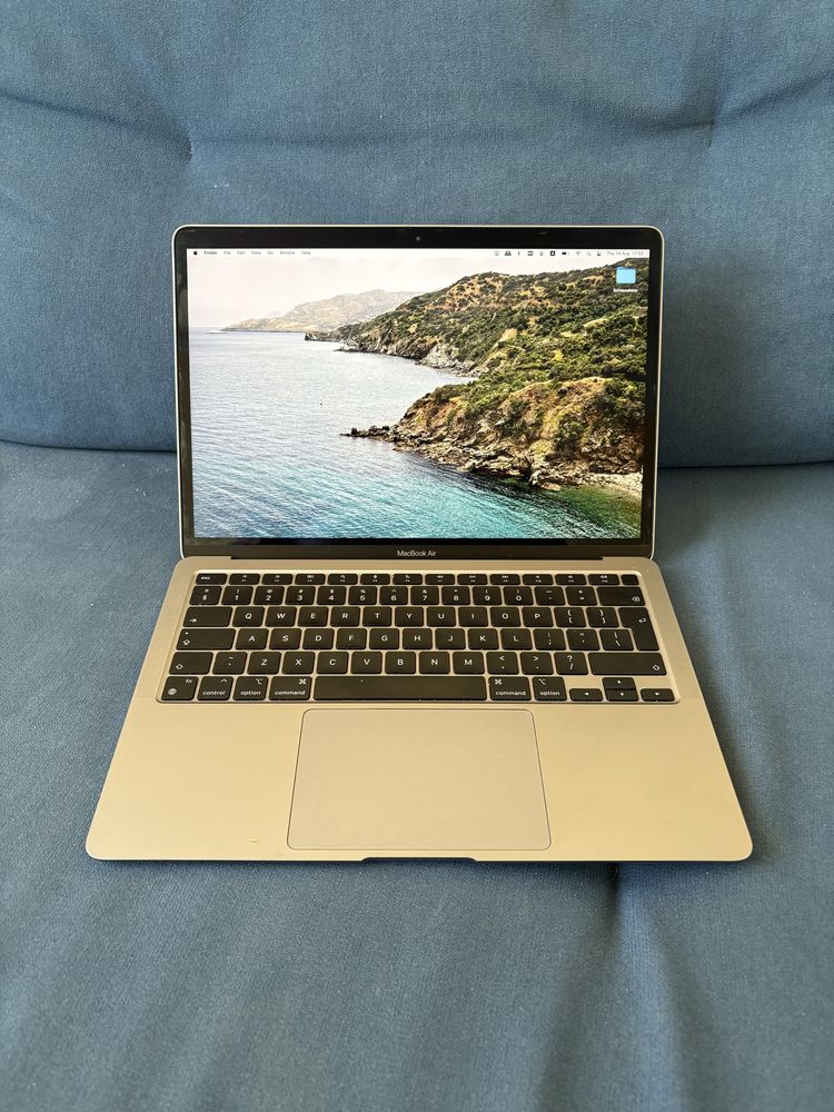 Macbook Air M1 8/256