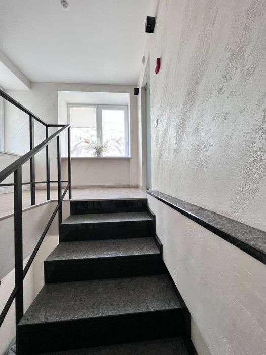 Кабінет в стильному офісі , Липинського 7, Луцьк