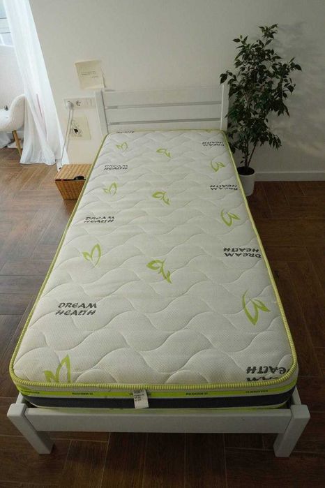 Ліжко і матрац. Самовивіз Вишневе