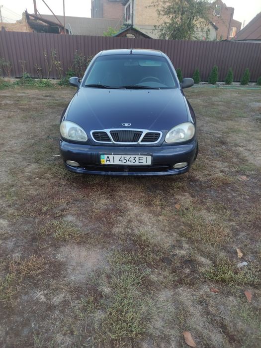 Продам Ланос 1,6 sx,в гарному стані.газ-бензін.