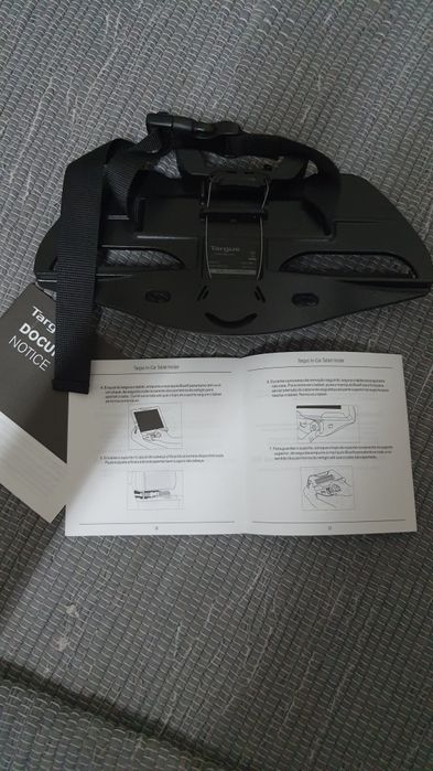 Suporte universal de carro para tablet