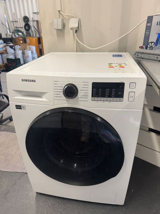 Maquina de lavar e secar Samsung