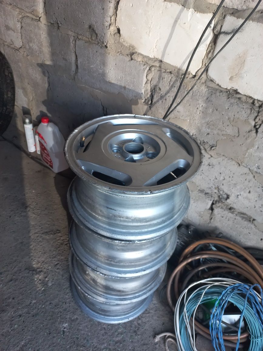 Колесні диски r13