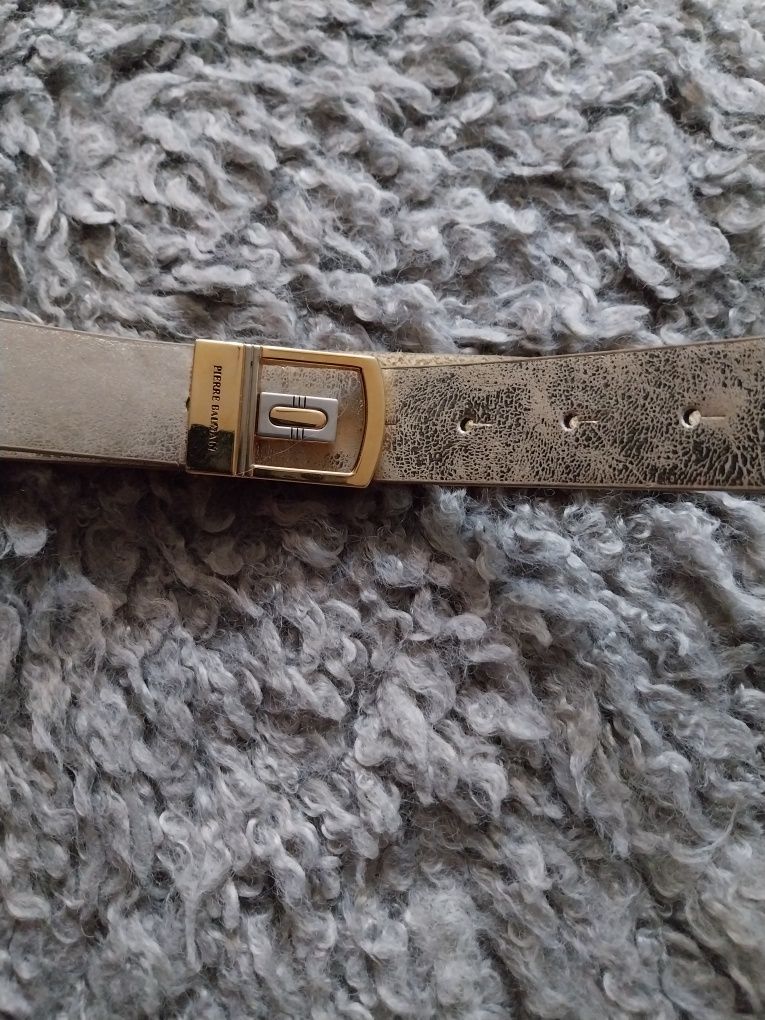 Pierre Balmain klamra z cieniowanym złotym paskiem  z naturalnej skóry