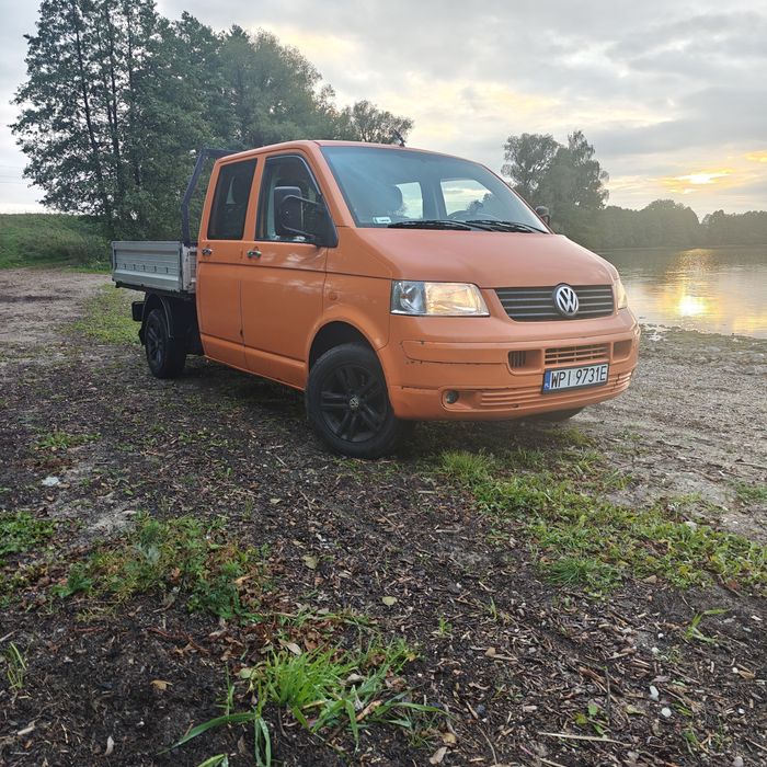 Volkswagen Transporter T5 Doka 1.9 6 osób Hak klima