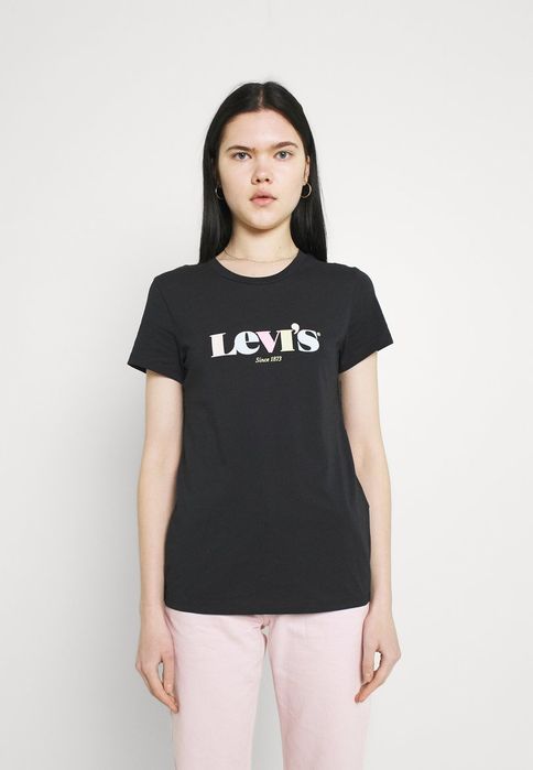 T-shirt damski Levi's S
