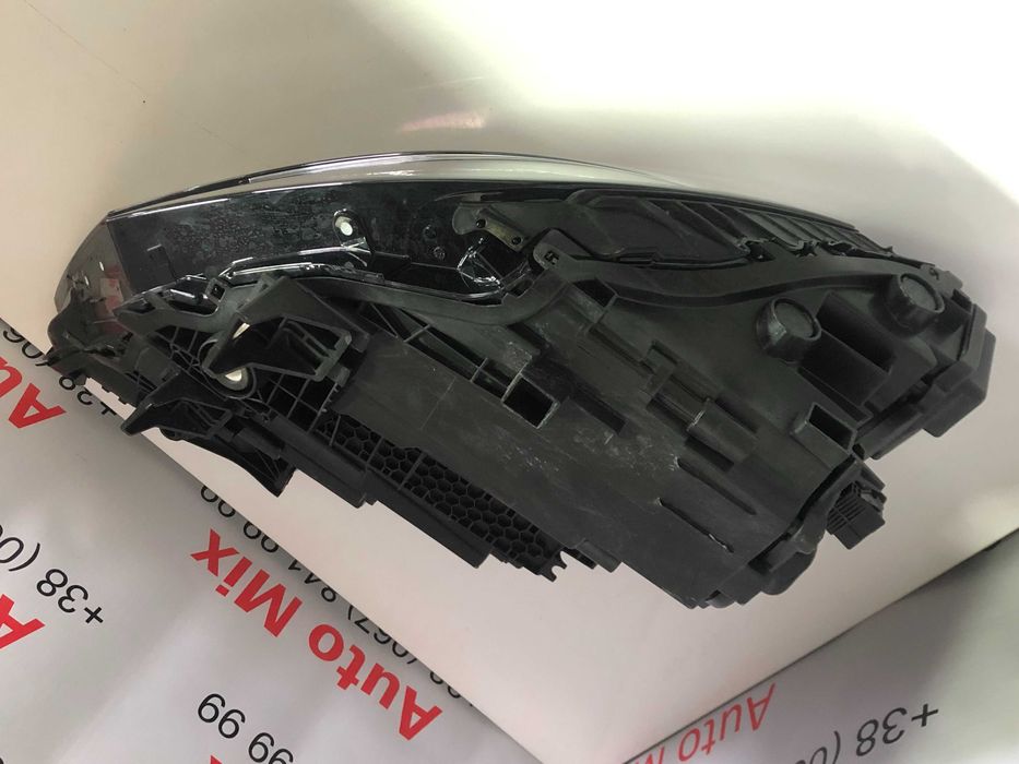 Фара Audi Q8 SQ8 Matrix Led Lift 4M8941035 4M8941783
