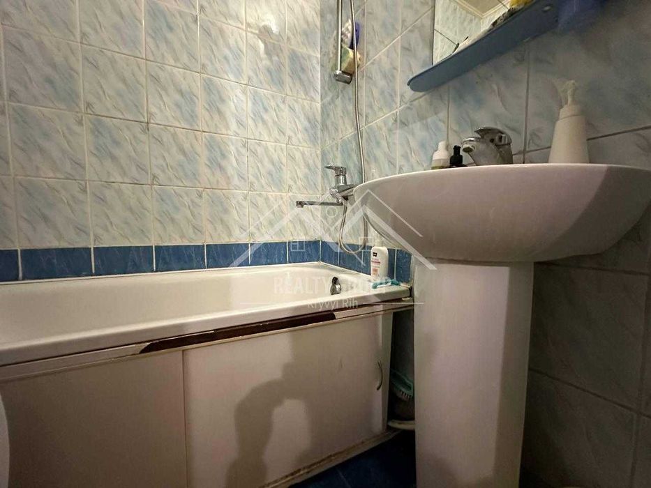 Продаж 3-х кімн квартиру кільце 129 квартал (еВідновлення)