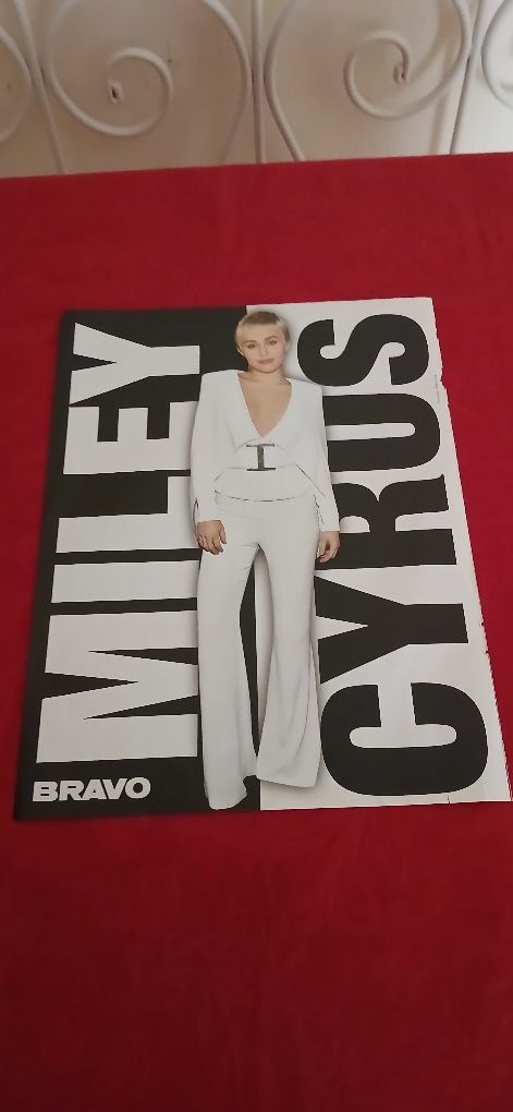 Poster Miley Cyrus, novo