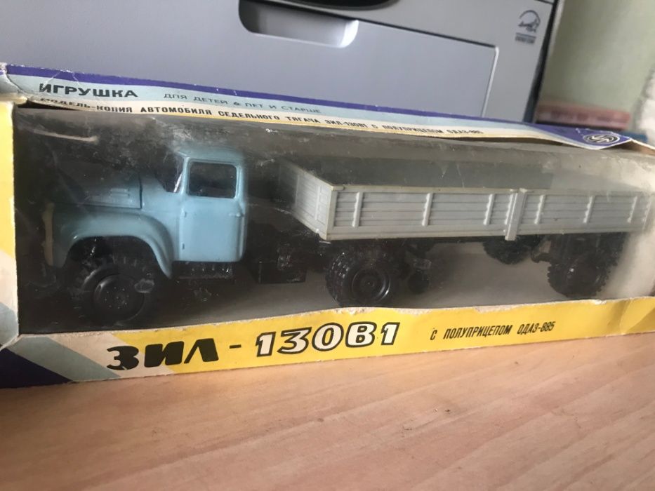 Модель машинка ЗИЛ-130 В1 СССР 1:43 коллекционная ТУ1983 новая